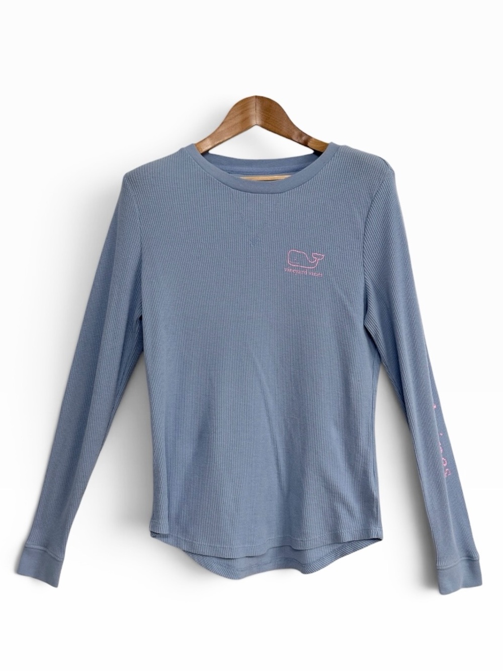 Vineyard Vines Womens Small Blue Thermal Shirt Pink Whale Logo Long Sleeve Top
